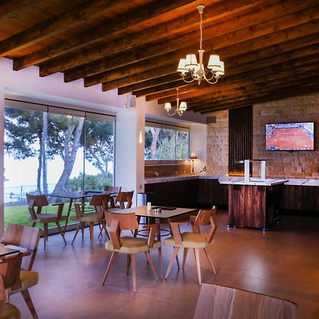 Country Inn Kallithea  외부 사진