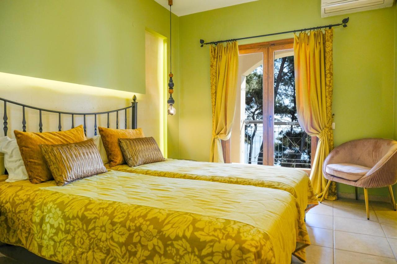 Country Inn Kallithea  외부 사진