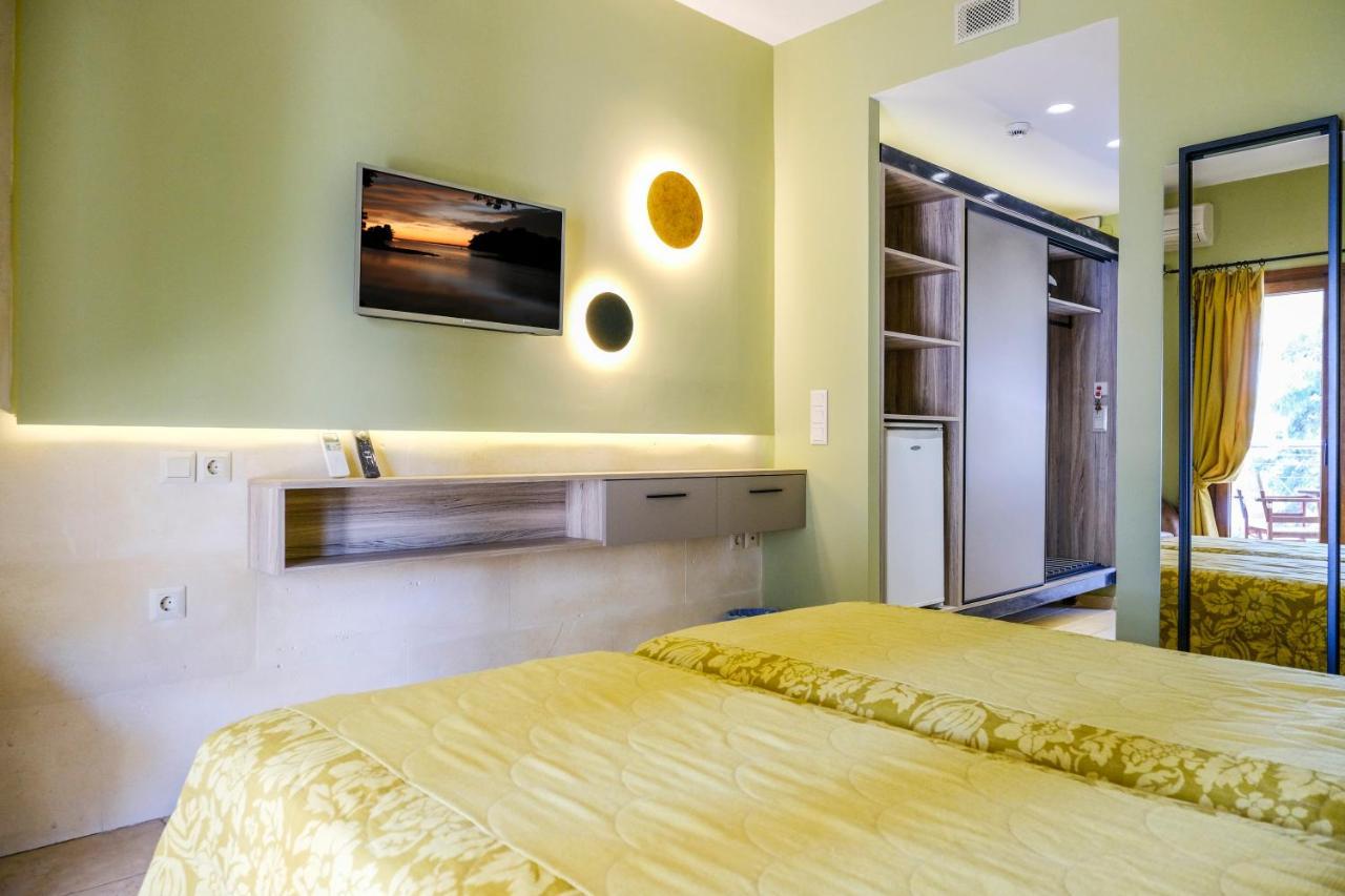 Country Inn Kallithea  외부 사진