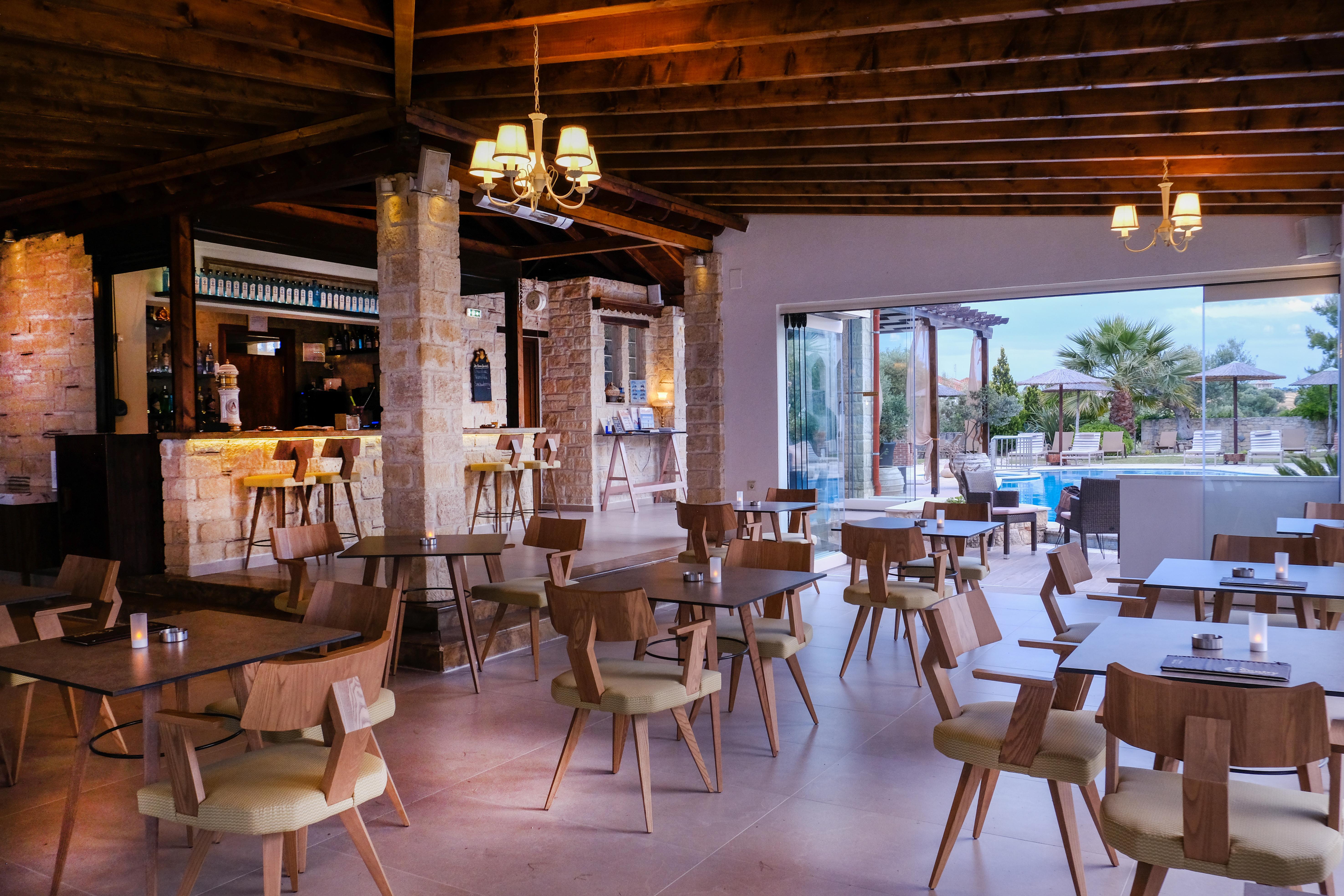 Country Inn Kallithea  외부 사진