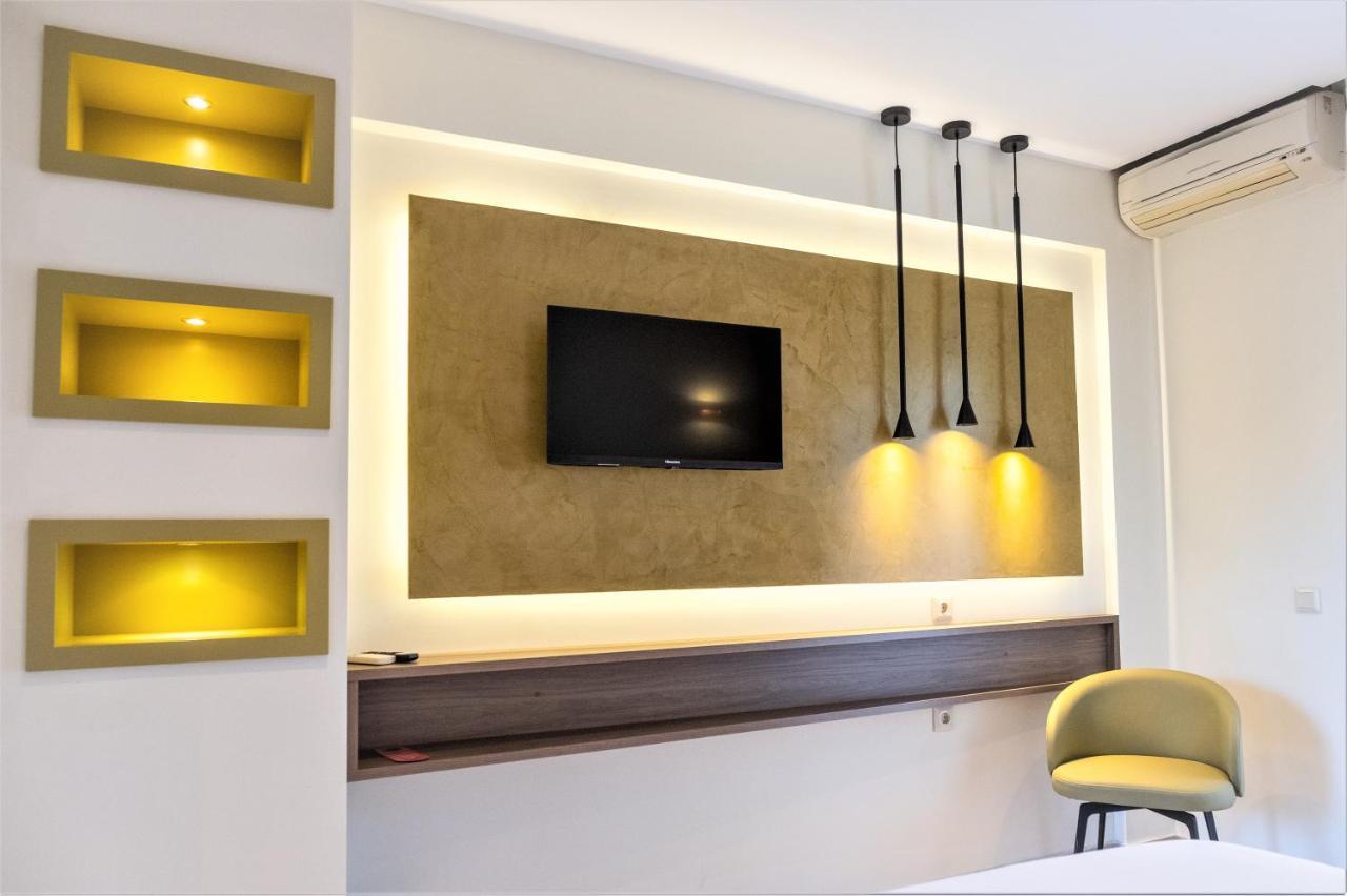 Country Inn Kallithea  외부 사진