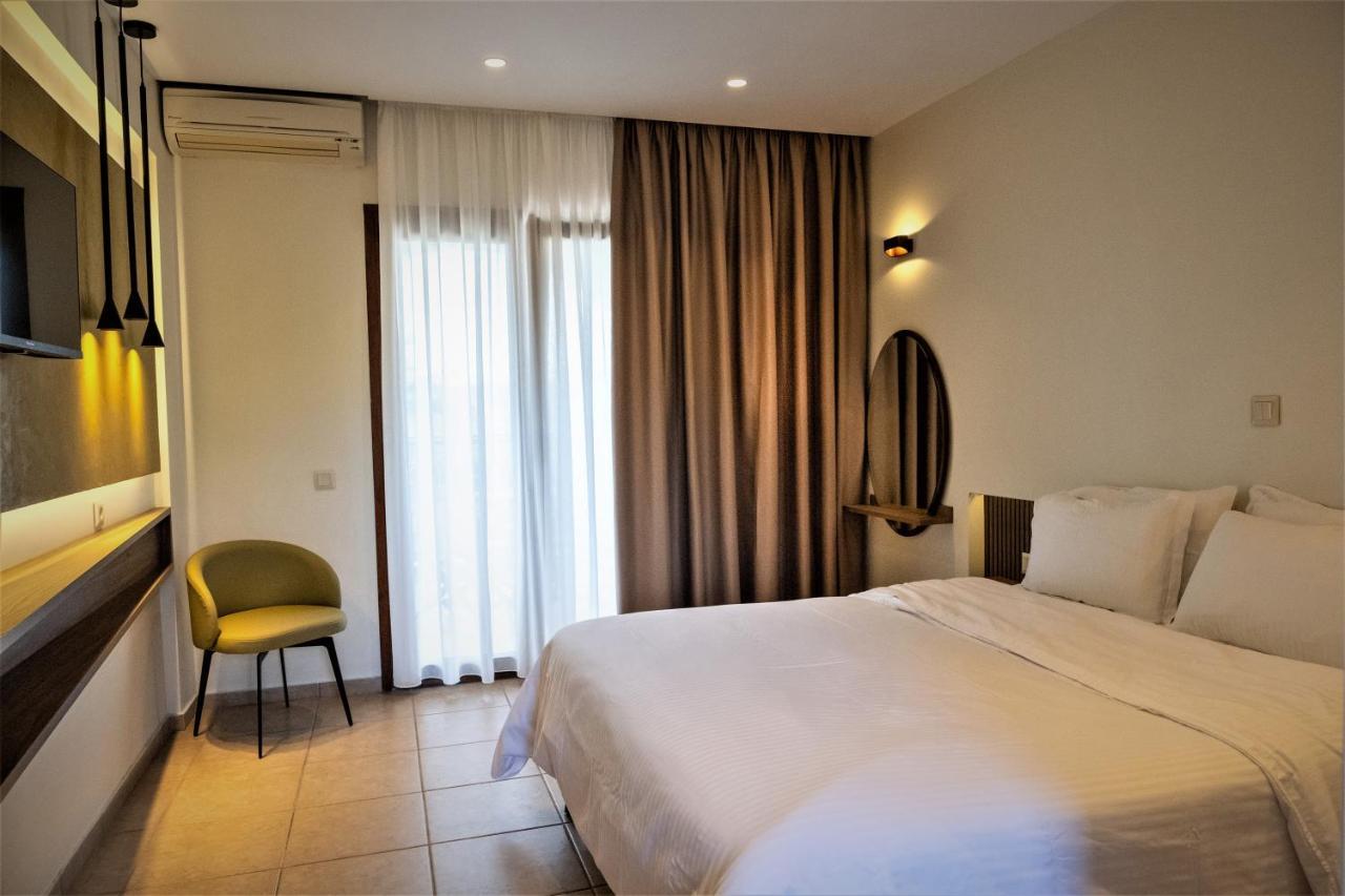 Country Inn Kallithea  외부 사진