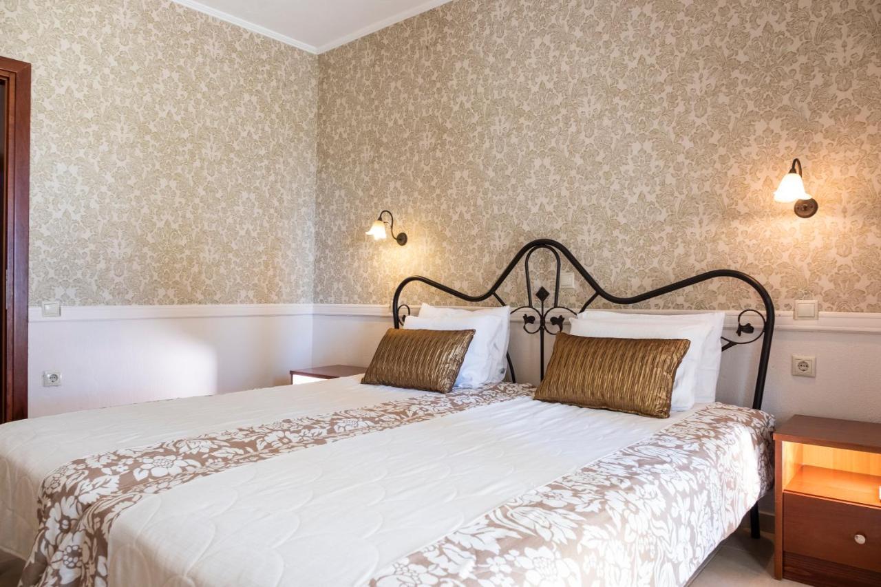 Country Inn Kallithea  외부 사진