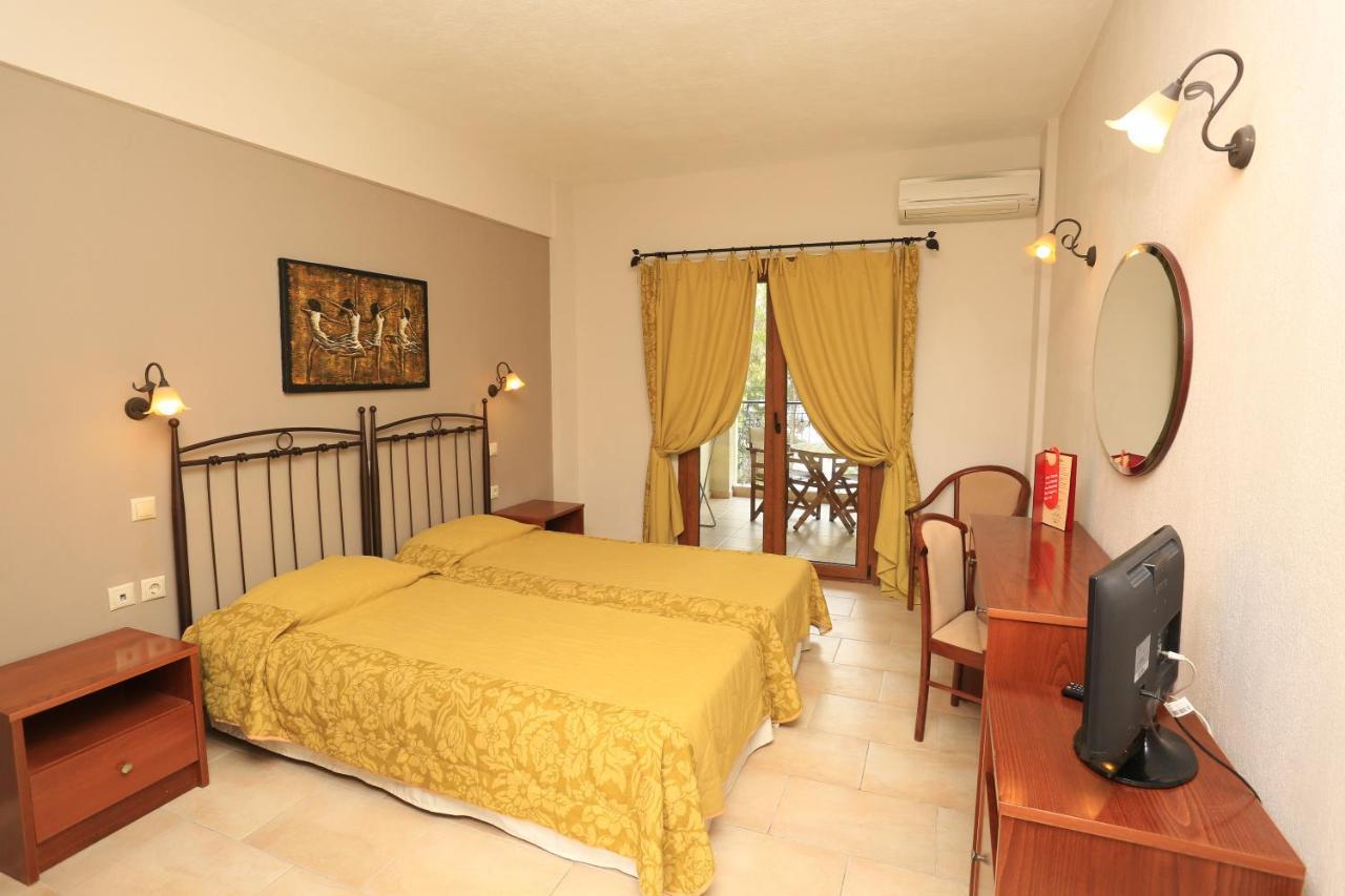 Country Inn Kallithea  외부 사진