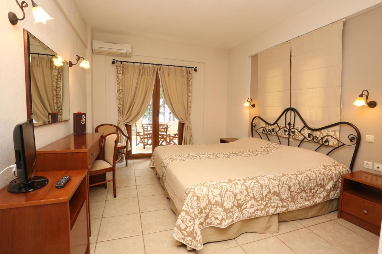 Country Inn Kallithea  외부 사진
